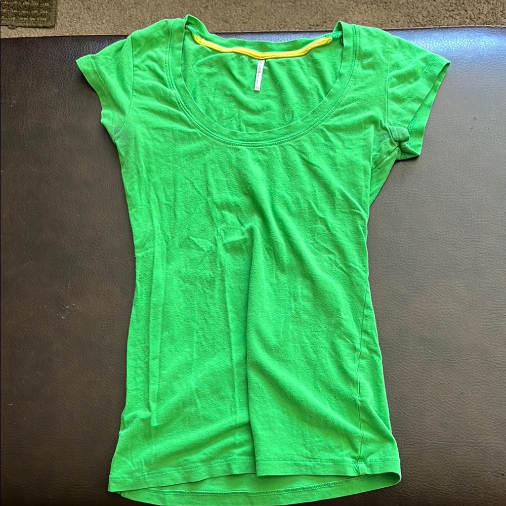 Kelly Green Women’s Plain T-Shirt, Size S